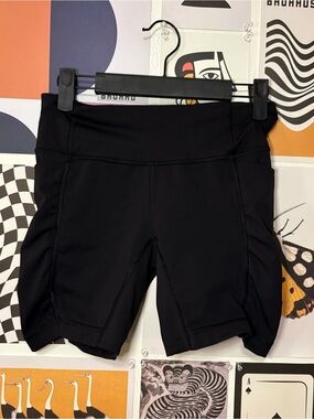 Lululemon High-Rise Biker Shorts | Size 4